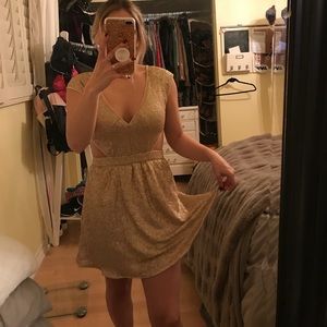 Beautiful gold sequin dress